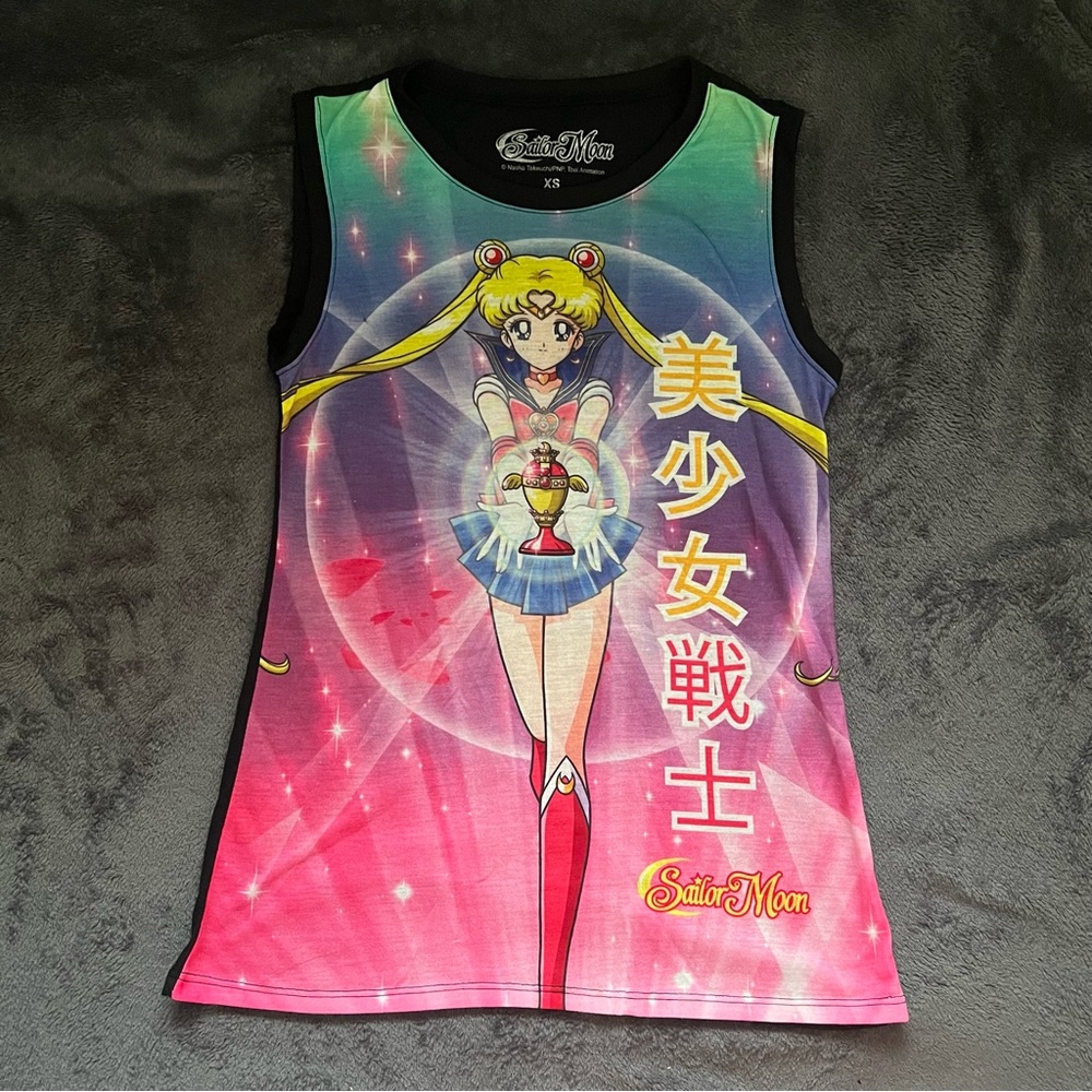 COPY - Hot Topic Sailor Moon Sleeveless Top